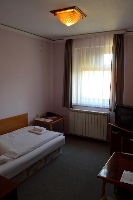 Apollo Motel Kecskemét Pokój zdjęcie